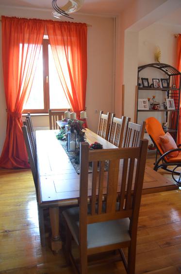 Casă individuală cu 5 camere în Zamora