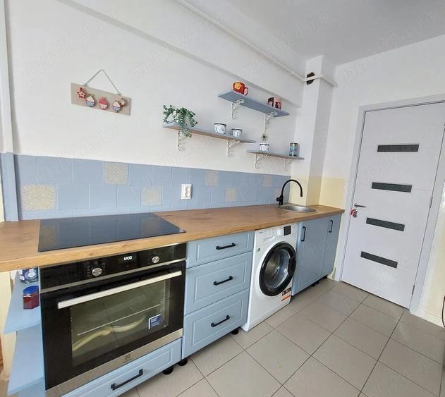 Apartament cu 2 camere semidecomandat în Central