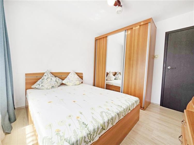 Apartament 3 camere Sebastian - 1