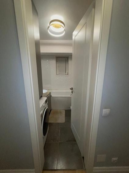 Apartament cu 2 camere semidecomandat, mobilat în Unirii