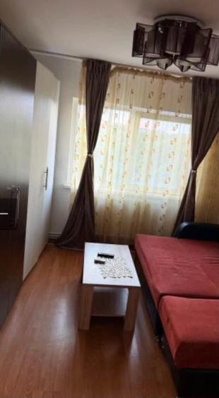 Apartament cu 2 camere semidecomandat în Inel I