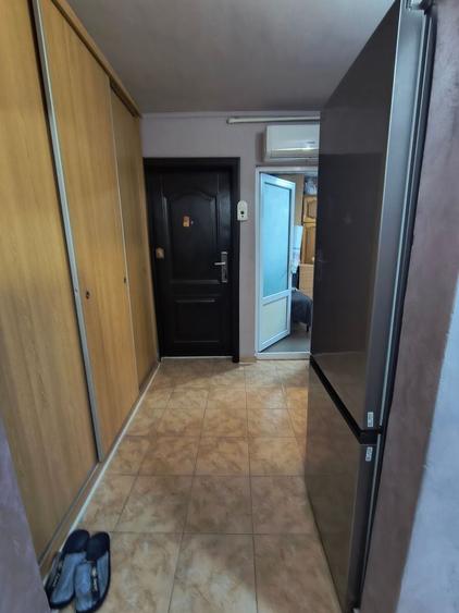 Apartament cu 2 camere decomandat în Palas