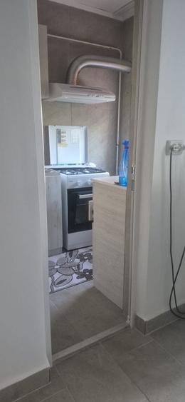 Garsonieră decomandată în Barieră