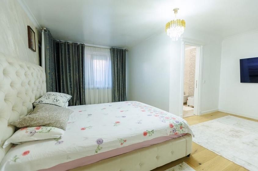 Casă cu 4 camere în Central