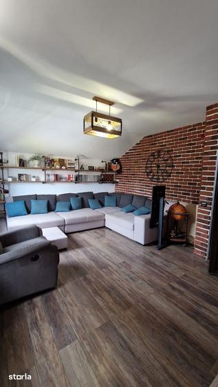Casă cu 5 camere cu Teren 477.53 Mp în Berceni
