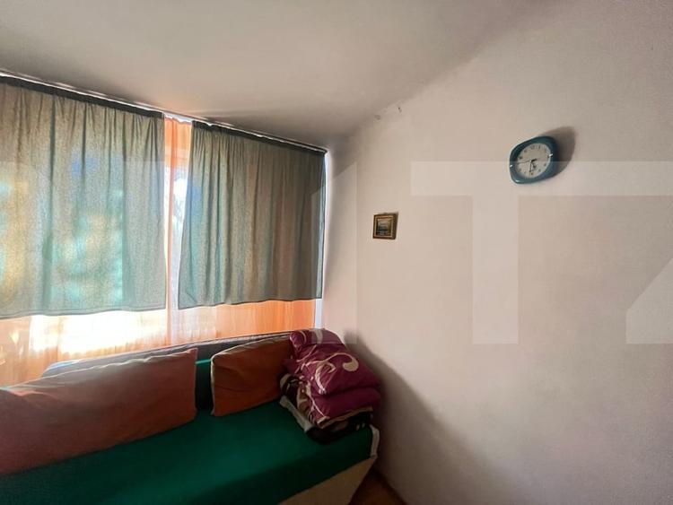 Apartament cu 3 camere semidecomandat în Ultracentral