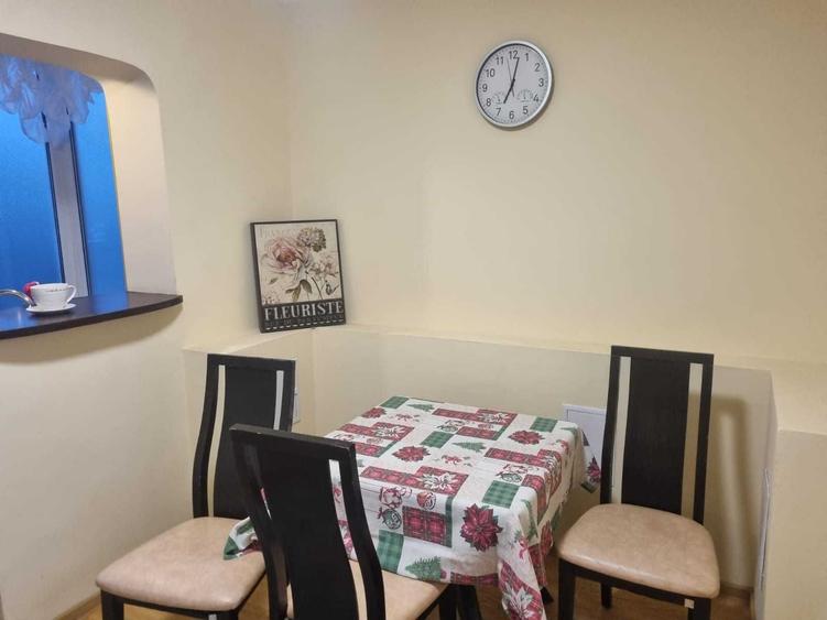 Apartament cu 3 camere decomandat, mobilat în Faleza Nord