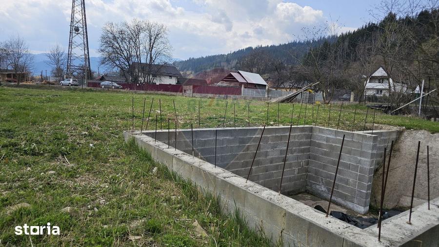 Teren de 1520 mp, în Hangu
