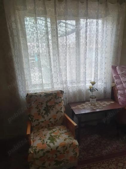 Casă cu 3 camere în Satu Nou
