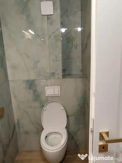 Apartament cu 2 camere semidecomandat în Florești