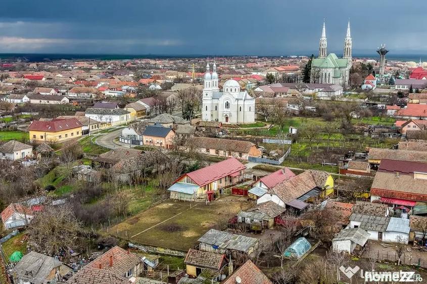 Casă cu 3 camere cu Teren 641 Mp în Vinga