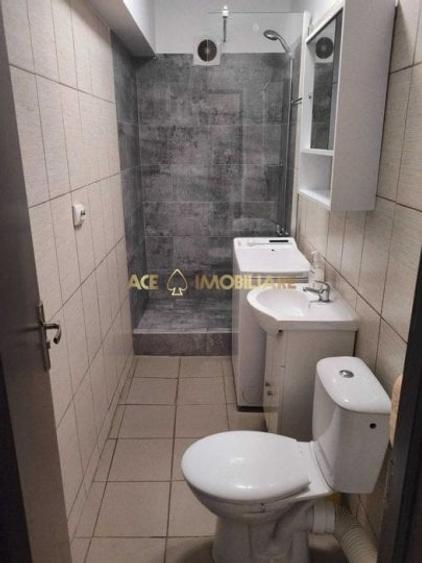 Garsonieră decomandată, mobilată în Dristor