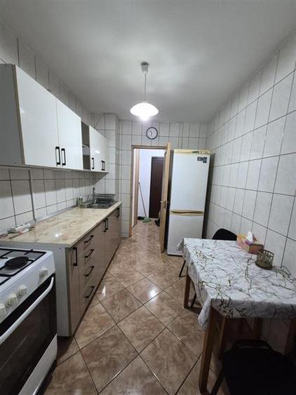 Apartament cu 2 camere decomandat, mobilat în Gorjului
