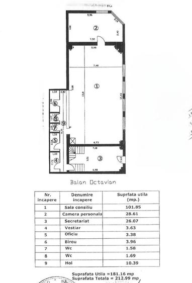 Spațiu comercial, de 370 mp, în Micro 17