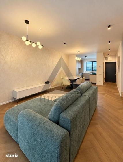 Casă cu 5 camere cu Teren 110 Mp în Central