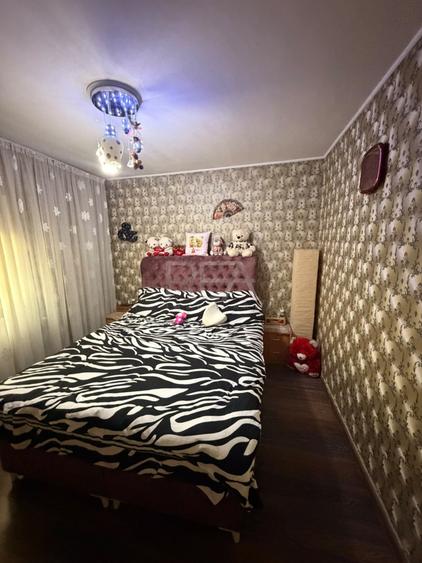 Apartament cu 4 camere decomandat, mobilat în Crângași