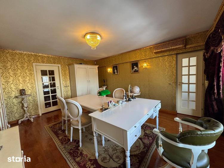 Apartament cu 3 camere decomandat în Unirii