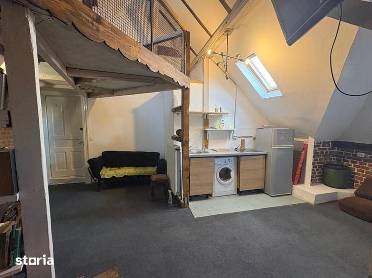 Casă cu 2 camere cu Teren 60 Mp în Ultracentral