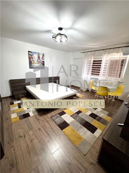 Apartament cu 2 camere decomandat, mobilat în Ultracentral