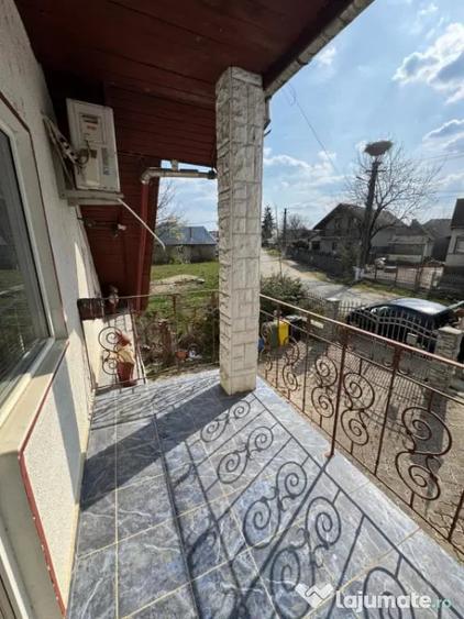Casă cu 3 camere cu Teren 3300 Mp în Coltău