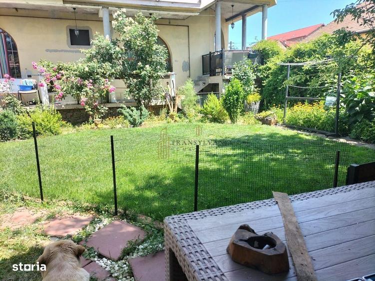 Casă cu 4 camere cu Canalizare în Ultracentral