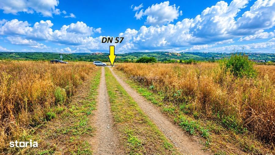 Teren de 1850 mp, în Central