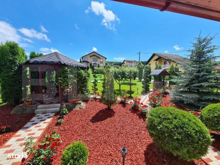 Casă cu 4 camere în Ivănești