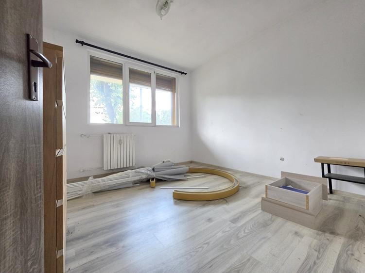 Apartament cu 2 camere în Grivița