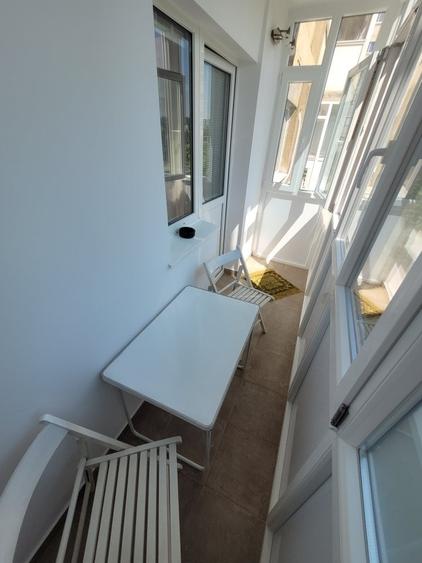 Apartament cu 3 camere decomandat în Politehnica