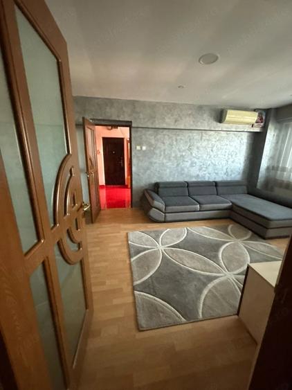 Apartament cu 2 camere semidecomandat în Unirii Sud