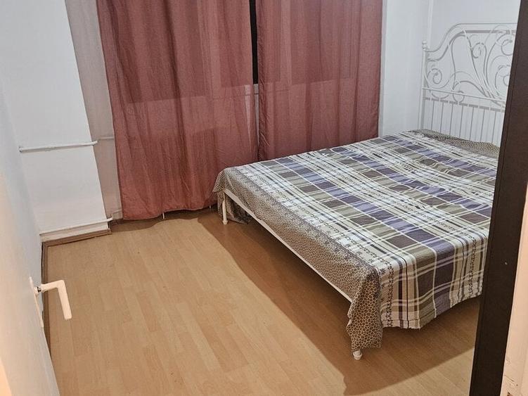 Apartament cu 2 camere semidecomandat, mobilat în Costin Georgian