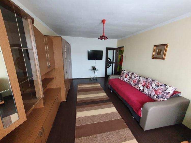Apartament decomandat în Nicolina
