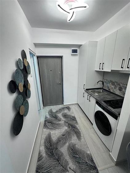Garsonieră decomandată în Podu Roș