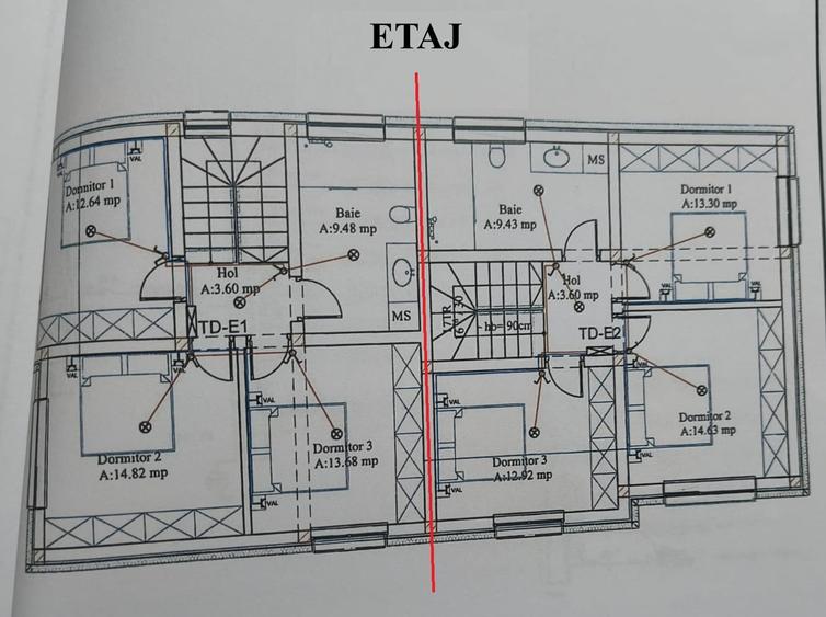 Duplex cu 4 camere decomandat cu Canalizare în Central