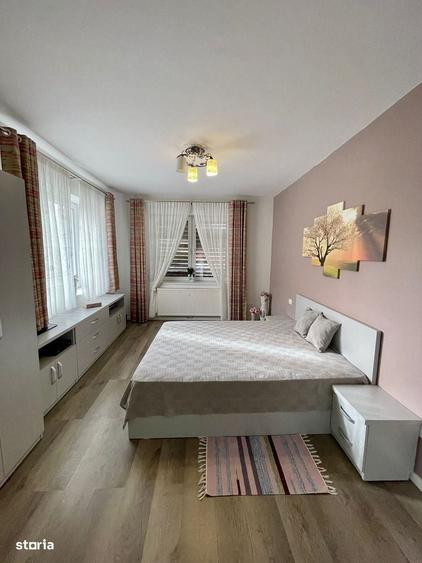 Casă cu 4 camere în Șinca