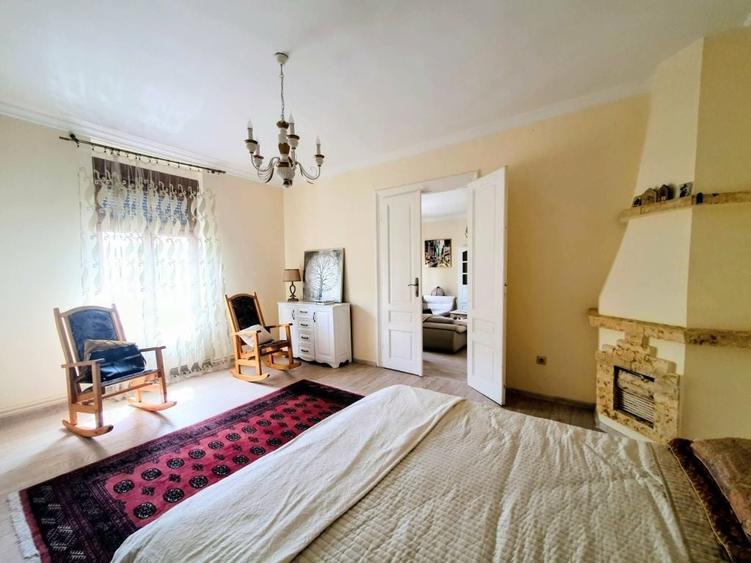 Apartament cu 2 camere semidecomandat în Ultracentral