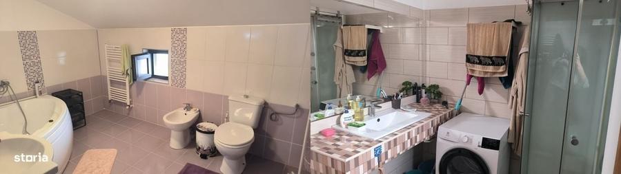 Casă cu 4 camere în Bâcu