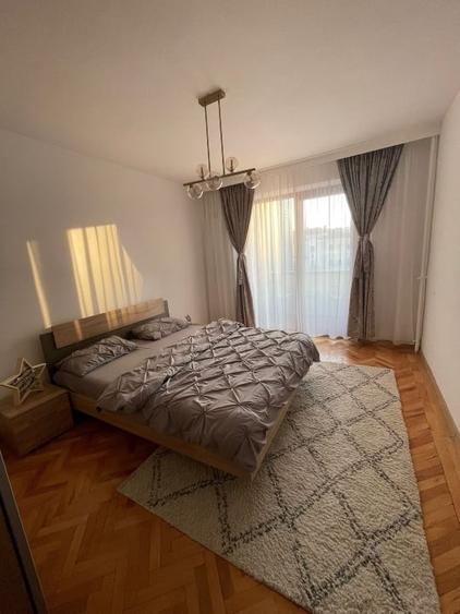 Apartament cu 2 camere semidecomandat, mobilat în Ultracentral