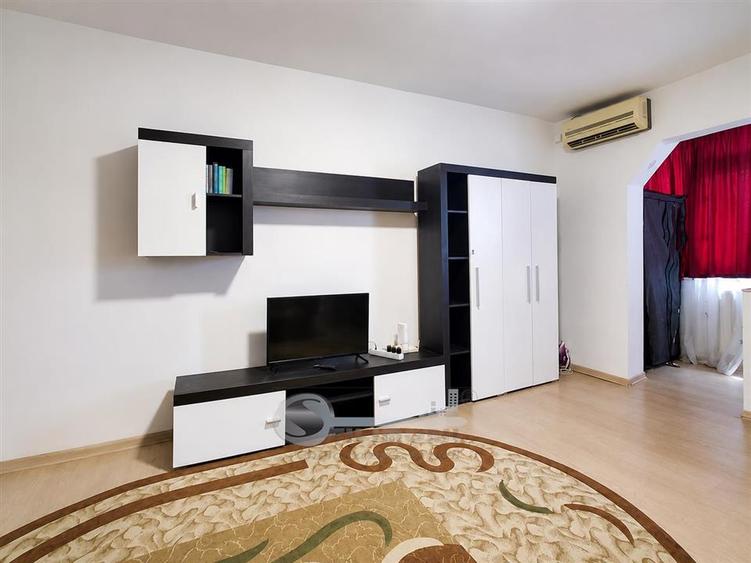 Apartament cu 2 camere decomandat în Cug