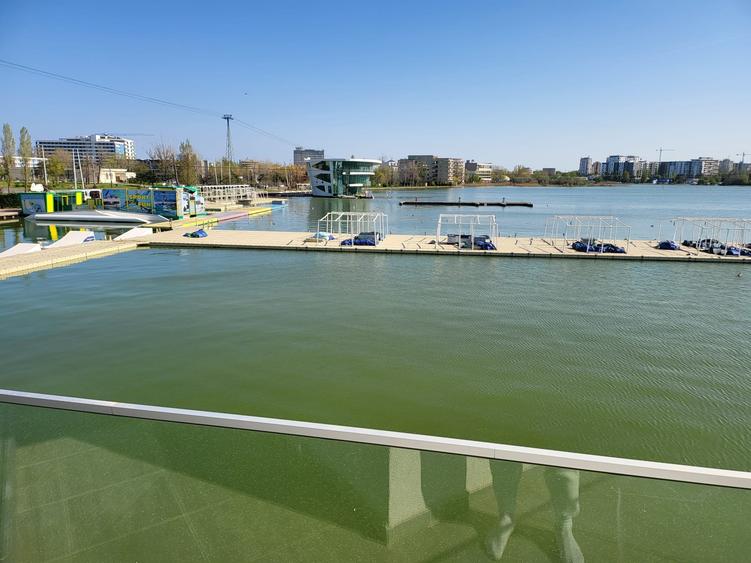Apartament cu 4 camere în Central