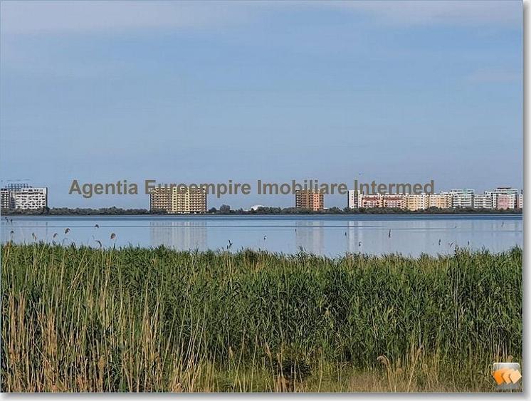 Teren Construcții intravilan de 30000 mp, în Periferie