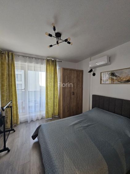 De inchiriat studio 45 mp Electroputere Mall Complex President compartimentat 2 camere