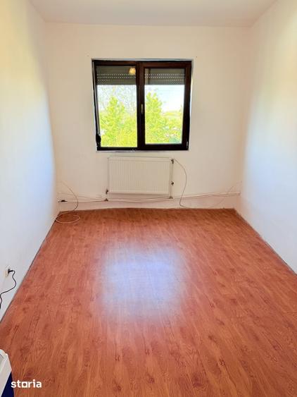 Casă cu 3 camere cu Teren 711 Mp în Paleu