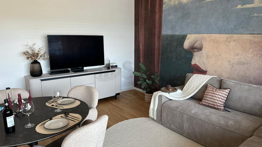 Apartament cu 2 camere decomandat, mobilat în Băneasa