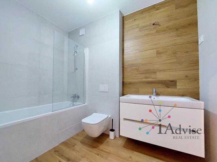 Apartament cu 3 camere decomandat, mobilat în Drumul Poienii