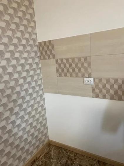 Casă cu 6 camere cu Teren 201 Mp în 1 Decembrie