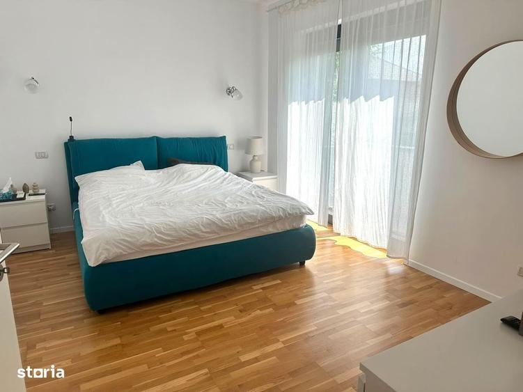 Casă cu 4 camere în Corbeanca