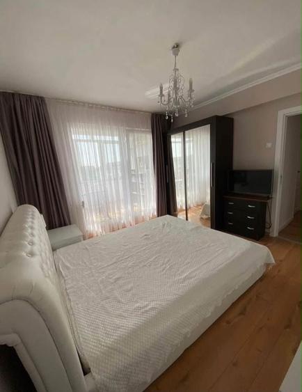 Apartament cu 3 camere decomandat în Nufărul