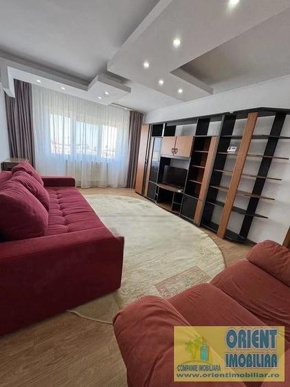 Apartament cu 3 camere decomandat în Inel II