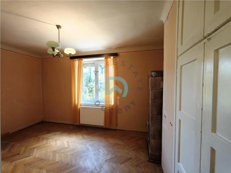 Apartament cu 2 camere decomandat în Brașovul Vechi